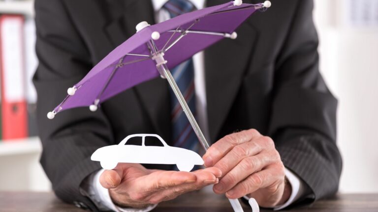 Comment écrire une lettre de résiliation d’une assurance auto en cas de vente ?